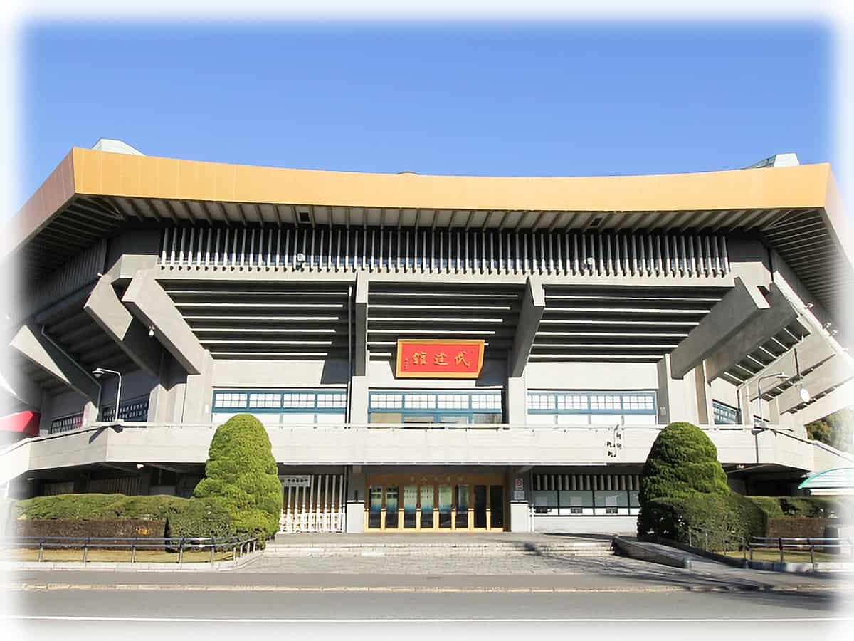武道館 キャパ 日本 日本武道館はキャパは横浜アリーナや代々木と然程変わらないですが、